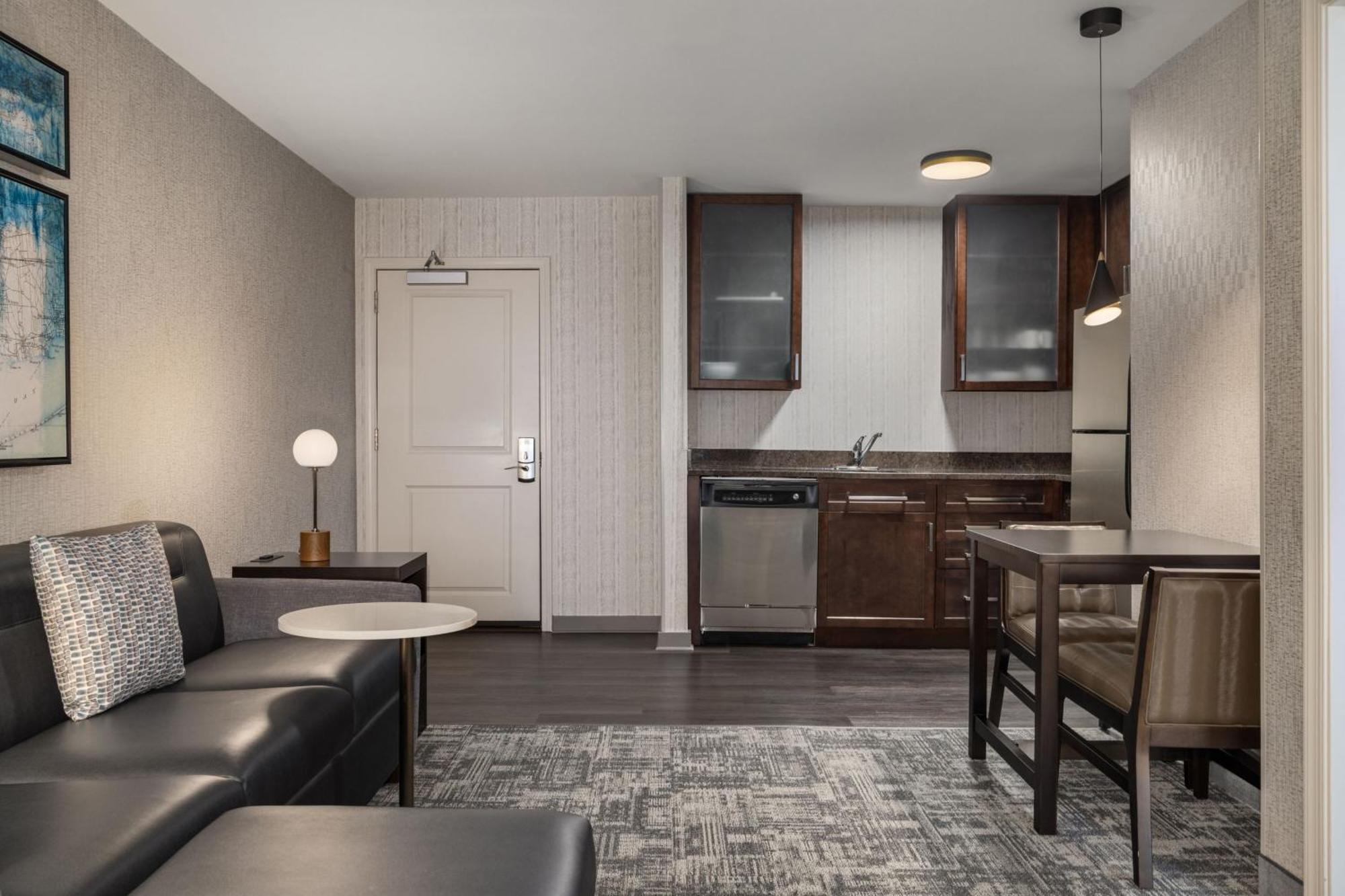 Residence Inn By Marriott Long Island Islip/Courthouse Complex Central Islip Εξωτερικό φωτογραφία